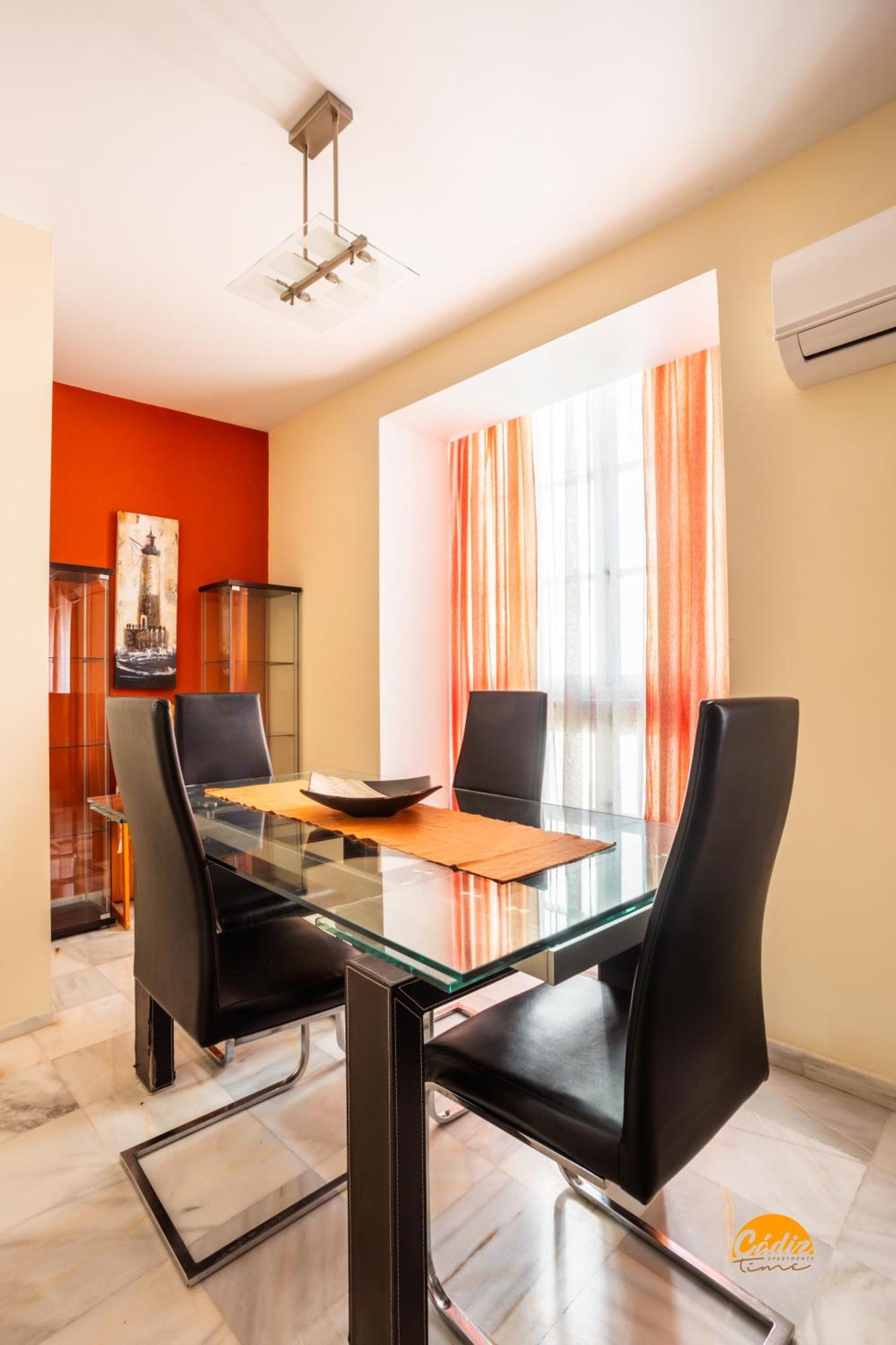 Red Home By Cadiz Time Exterior foto
